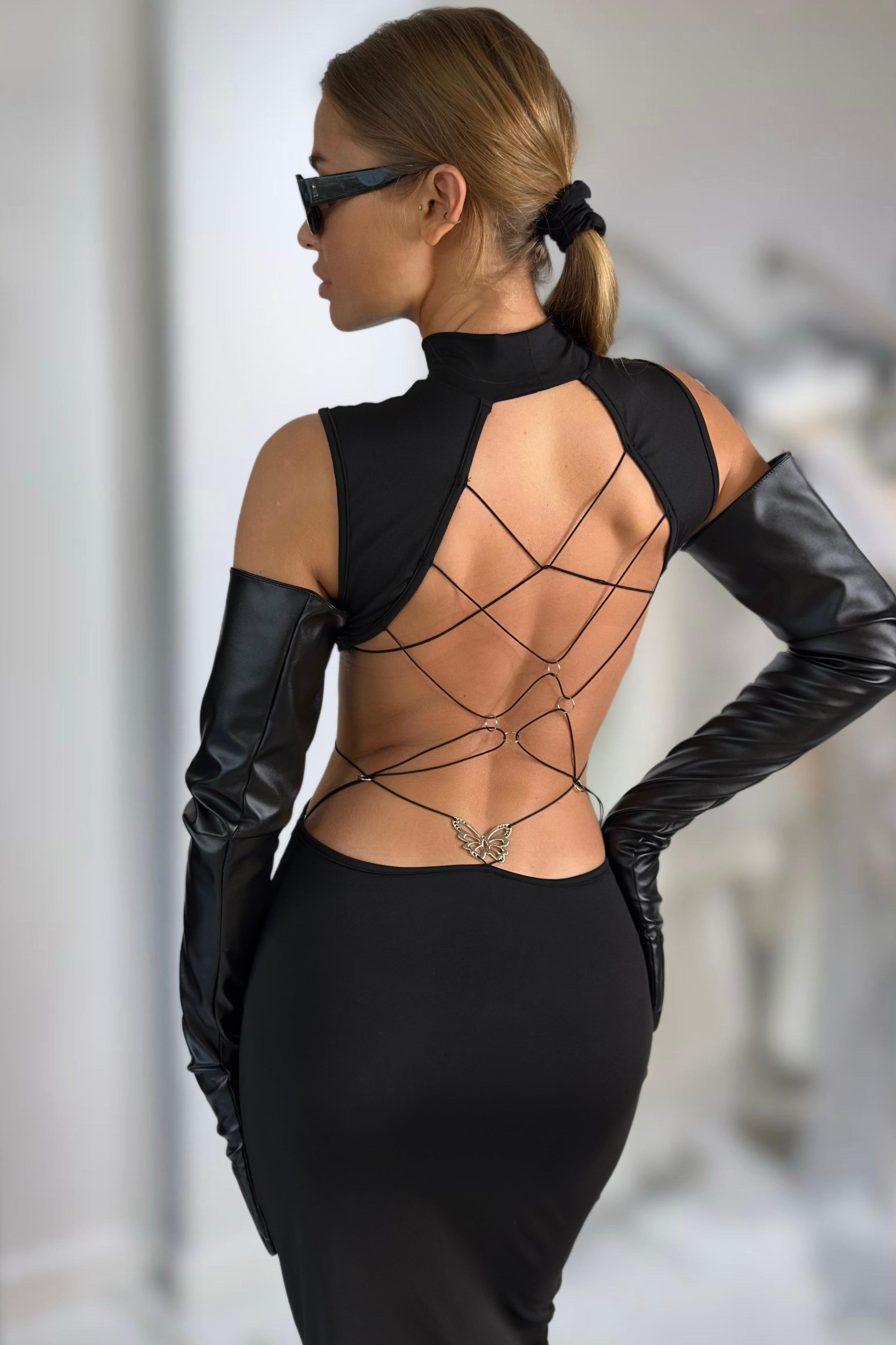Jessica Bara Aurolan High Neck Backless Butterfly Maxi Dress JESSICA BARA Jessica Bara Aurolan High Neck Backless Butterfly Maxi Dress JESSICA BARA